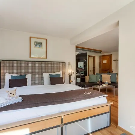 Suitenhotel Zurbriggen Отель