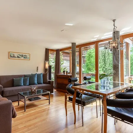 Suitenhotel Zurbriggen Szálloda Zermatt