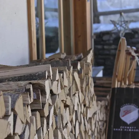 Suitenhotel Zurbriggen 4*