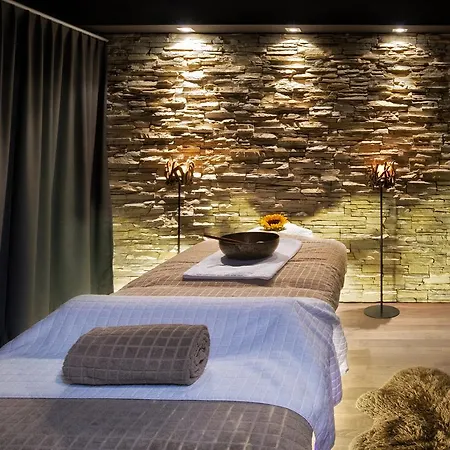 Szálloda Suitenhotel Zurbriggen 4*