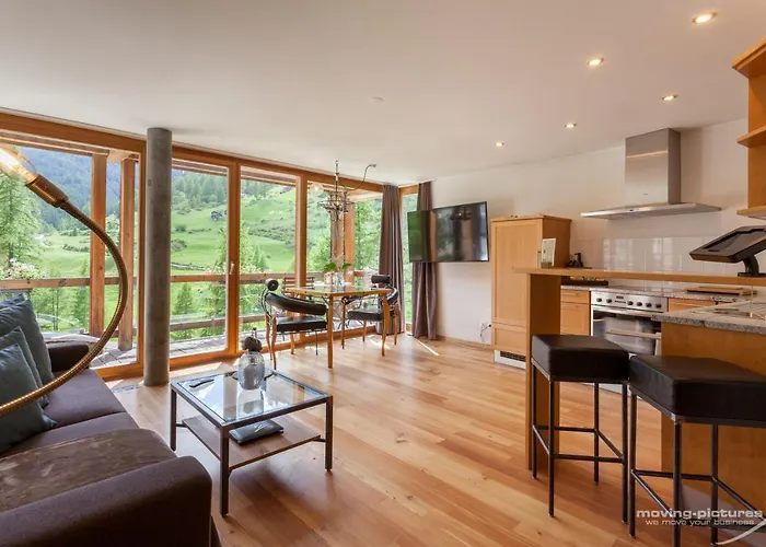 Отель Suitenhotel Zurbriggen
