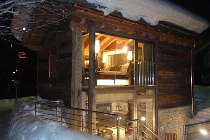 Отель Suitenhotel Zurbriggen