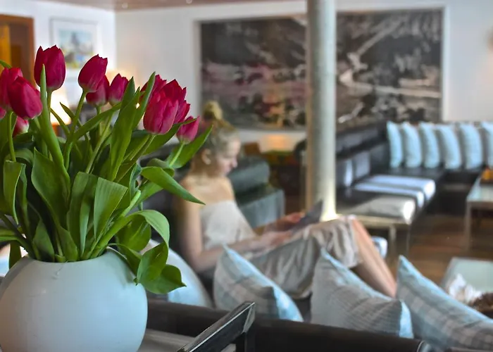 Отель Suitenhotel Zurbriggen Церматт